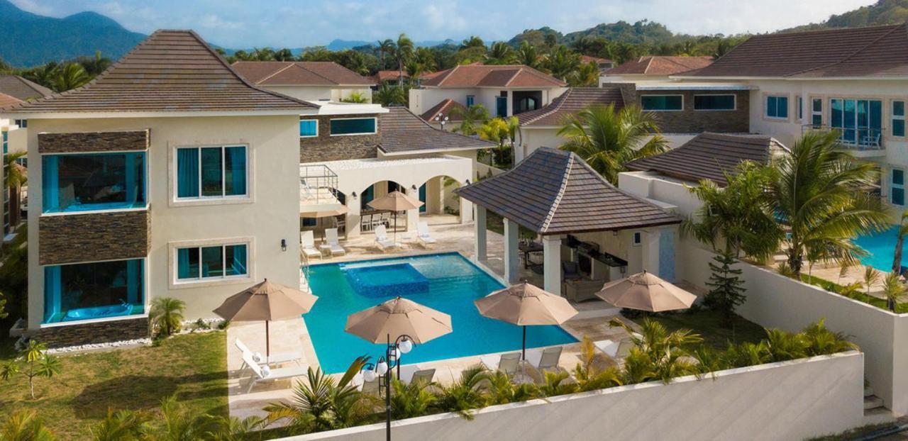 Royal Villas At Lifestyle Resort Puerto Plata Exterior photo